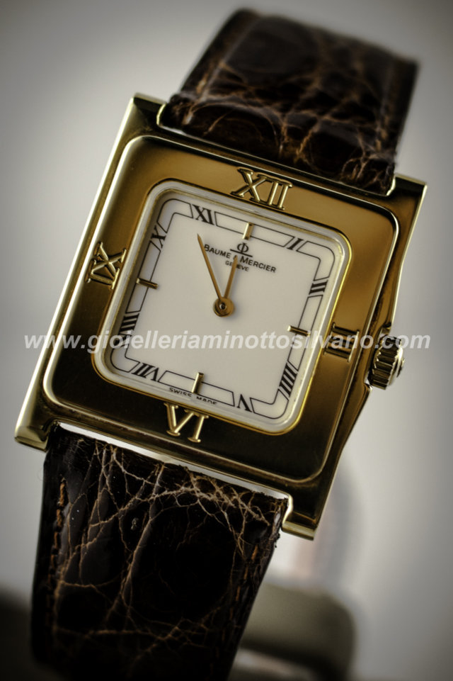 OROLOGIO in oro 18 kt BAUME & MERCIER 26 x 31.5 mm MOA05379